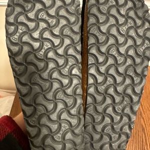 Birkenstock shearling lined clogs